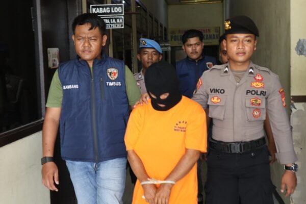 Tekab 308 Ringkus Pelaku Curas Pengemudi Truck Angkutan di Jalinsum Way Kanan