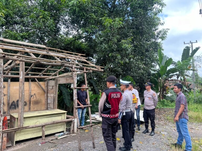 Satu Pos Pungli di Jalinsum Way Kanan Dibongkar Sukarela oleh Warga, Kapolres Beri Apresiasi