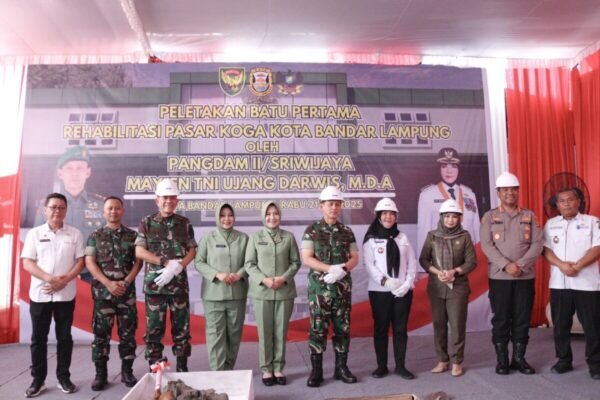 Wali Kota Eva Dwiana menyatakan bahwa revitalisasi ini dilakukan sebagai respons terhadap kebutuhan pedagang dan konsumen akan lingkungan pasar yang lebih tertata, bersih, dan aman