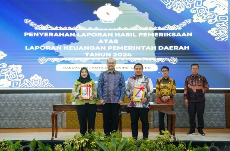 Bunda Eva menambahkan penghargaan ini menjadi motivasi Pemerintah Kota Bandar Lampung menjaga dan melakukan evaluasi agar pengelolaan keuangan ke depan semakin baik