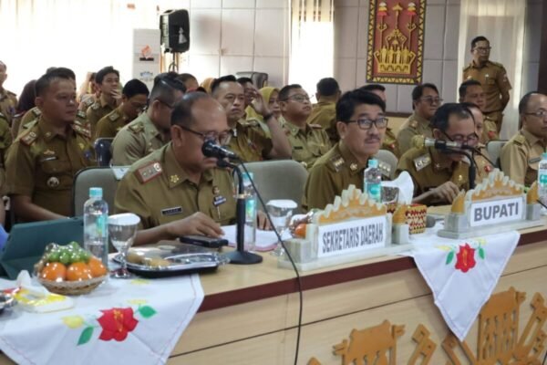 BUPATI DAN WAKIL BUPATI LAMPUNG UTARA IKUTI RAPAT KOORDINASI PROGRAM PEMBERANTASAN KORUPSI TAHUN 2025 👇👇👇👇👇