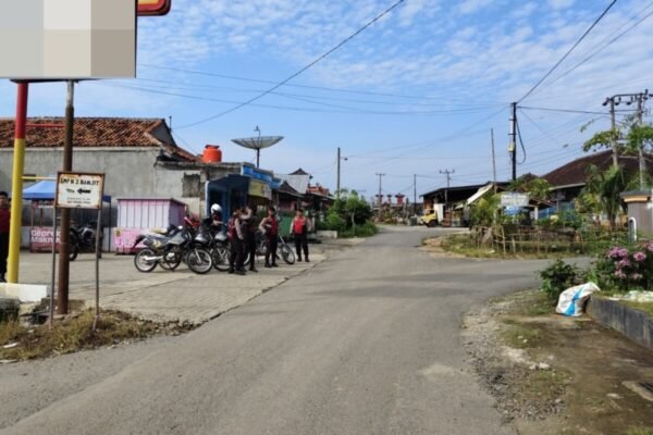 Polres Way Kanan Patroli Jarak Jauh Sisir Daerah Rawan dan Sosialiasi Layanan Call Center 110
