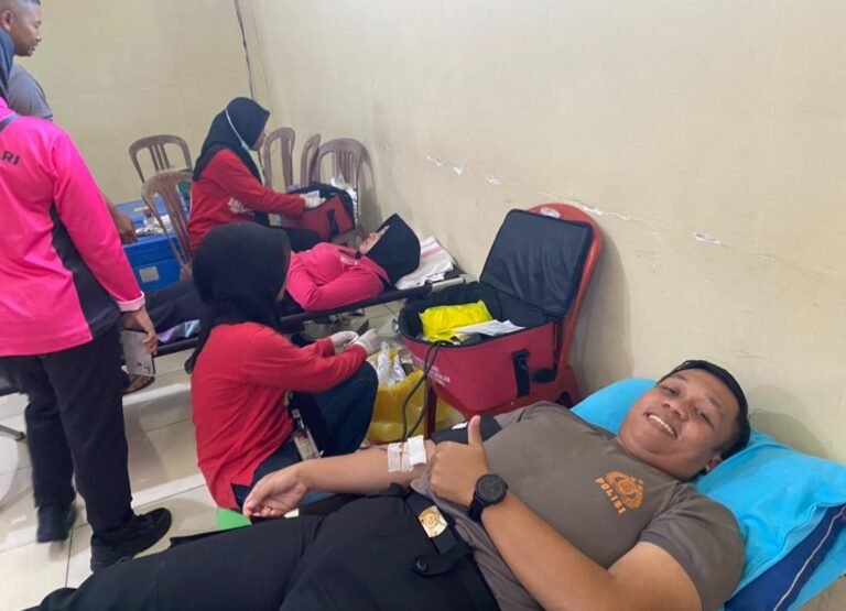 Jelang Hari Bhayangkara Ke – 79, Polres Way Kanan Gelar Bakti Kesehatan Donor Darah