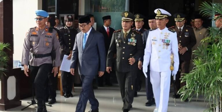 Bupati dan Wakil Bupati Hadiri Upacara Peringatan Hari Bhayangkara ke-79