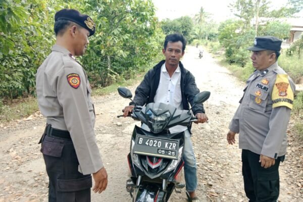 Polsek Rebang Tangkas Sosialisasi Layanan Call Center 110 Polri