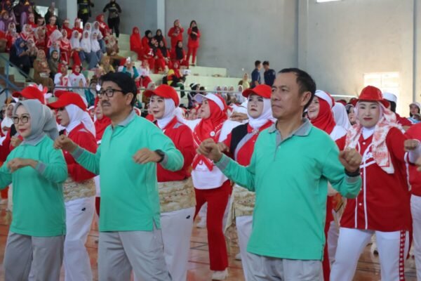 Semarak HUT ke-80 RI, Pemkab Lampung Utara Gelar Lomba Senam Kreasi Antarinstansi Bangun Semangat Nasionalisme dan Kebersamaan ASN Lewat Gerakan Enerjik dan Kreatif