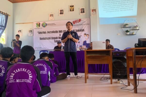 IWO Lampung Timur Sosialisasikan Pemanfaatan Media Sosial Bagi Pelajar dan Mahasiswa
