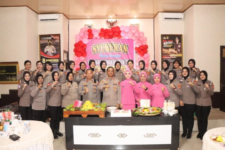 Peringati Hut Polwan ke- 77, Polwan Polres Lampung Utara Gelar Syukuran