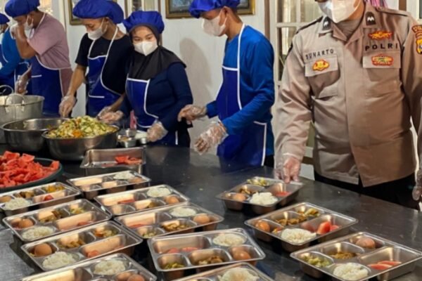 Security Food MBG di Banjit, Sidokkes Polres Way Kanan Pastikan Menu Makanan Siap Disajikan