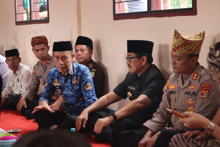 Respon Cepat Pemkab Lampung Utara Fasilitasi Perdamaian