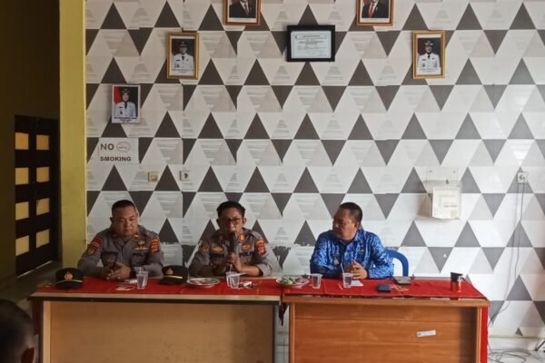 Jaga Kamtibmas, Kapolsek Blambangan Umpu Sambangi Kecamatan Negeri Agung