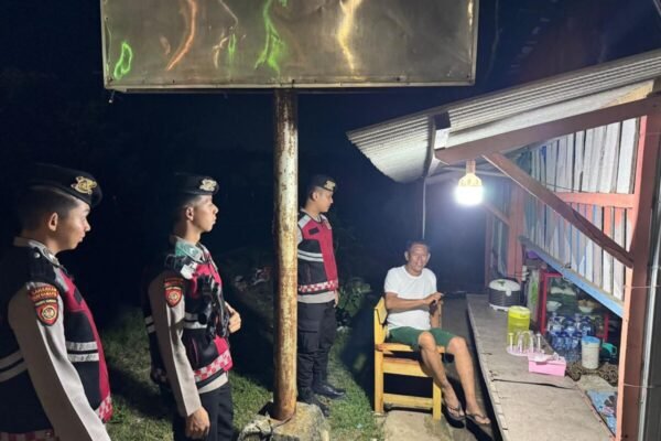 Jaga Keamanan Wilayah, Satuan Samapta Polres Way Kanan Gelar Patroli KRYD Malam Hari
