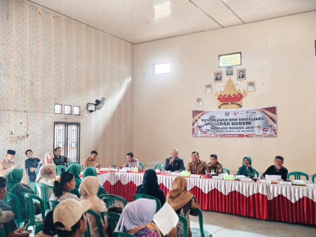 Penyuluhan dan sosialisasi SADAR HUKUM. Kampung Madang Jaya Kec. Rebang Tangkas Way Kanan