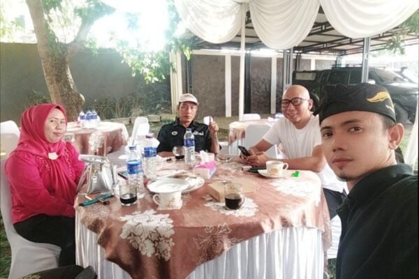 Gubernur Lampung Rahmat Mirzani Djausal (Iyay Mirza) Gelar Silaturahmi Bersama Rakyat di Rumah pribadi