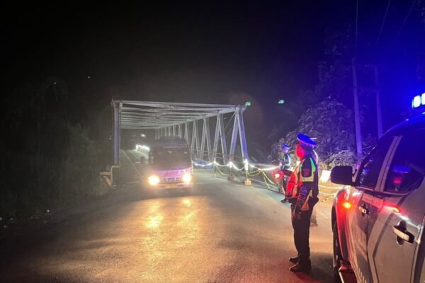 Cegah Laka Lantas dan Kejahatan Jalanan, Satlantas Polres Way Kanan Patroli Malam di Jembatan Way Giham
