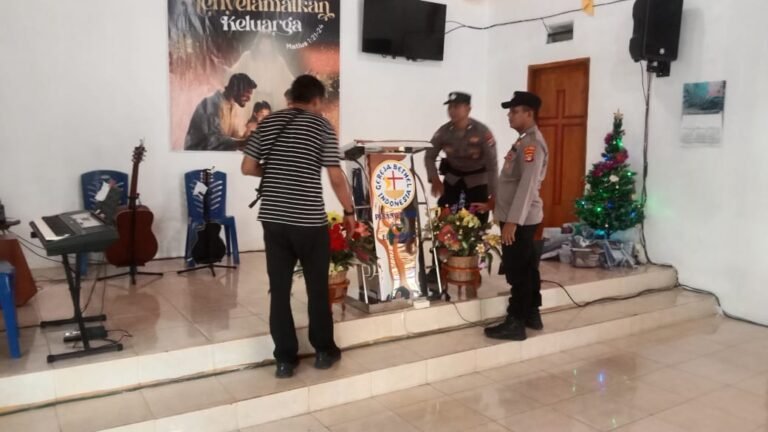 Perayaan Ibadah Natal 2025, Polsek Bumi Agung Berikan Pengamanan di Gereja Bethel Indonesia