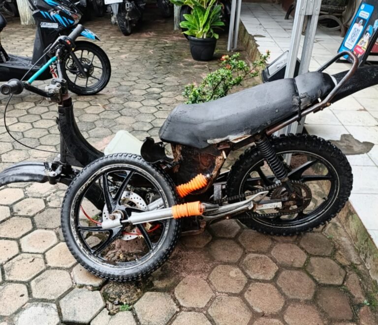 Bawa Kabur Motor Curian Pelaku Curat Sepeda Motor Alami Laka Tunggal